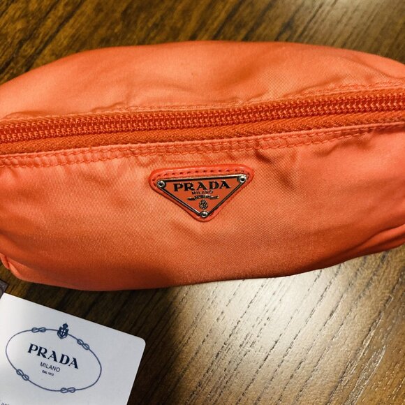 💐Authentic Prada Coral Nylon Makeup Bag 💖✨ with Authentication Card - Picture 9 of 16